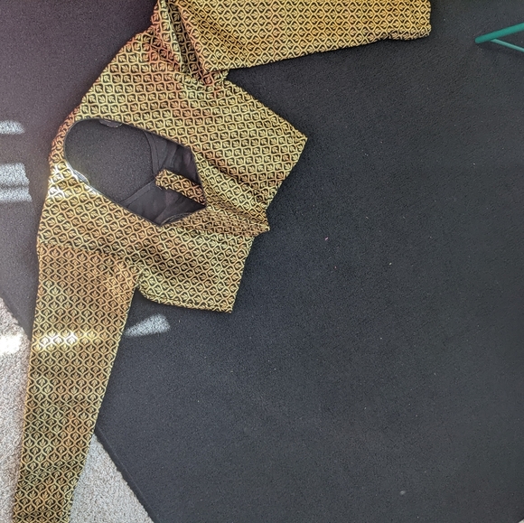 Blouse - Picture 3 of 3